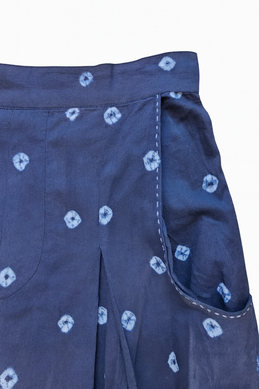 AR26-01 - Hiroko Skirt - Shibori Navy — Yaza